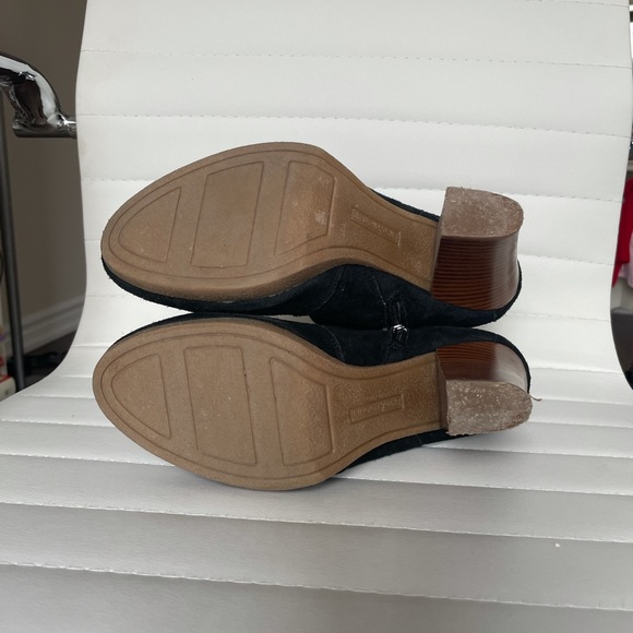 Black leather booties - Picture 3 of 4